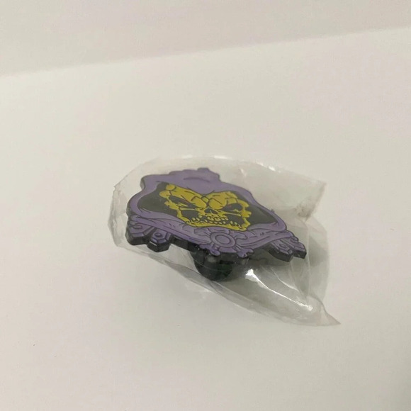Skeletor Masters of the Universe Enamel Pin Metal Double Rubber Backing MOTU - Picture 8 of 8